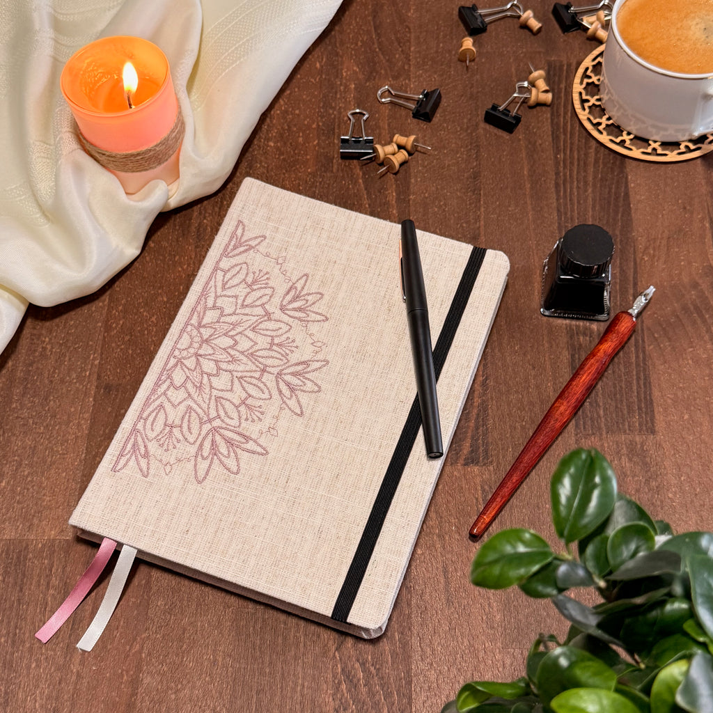 Carnet de croquis 100 pages - Collection Eclosion Motif Pensée - Format A5
