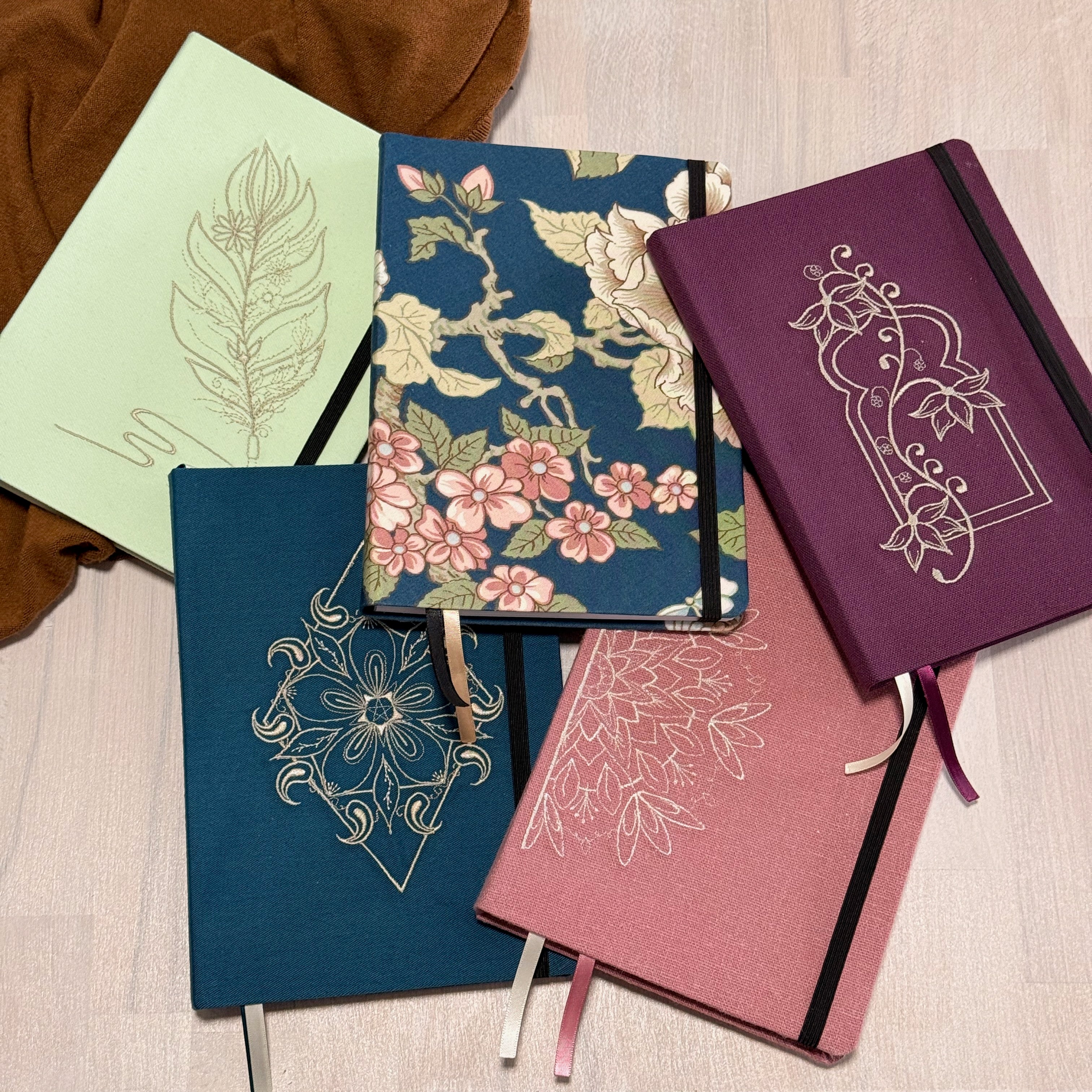 Carnet de croquis 60 pages - Collection Eclosion Motif Nectar - Format A5