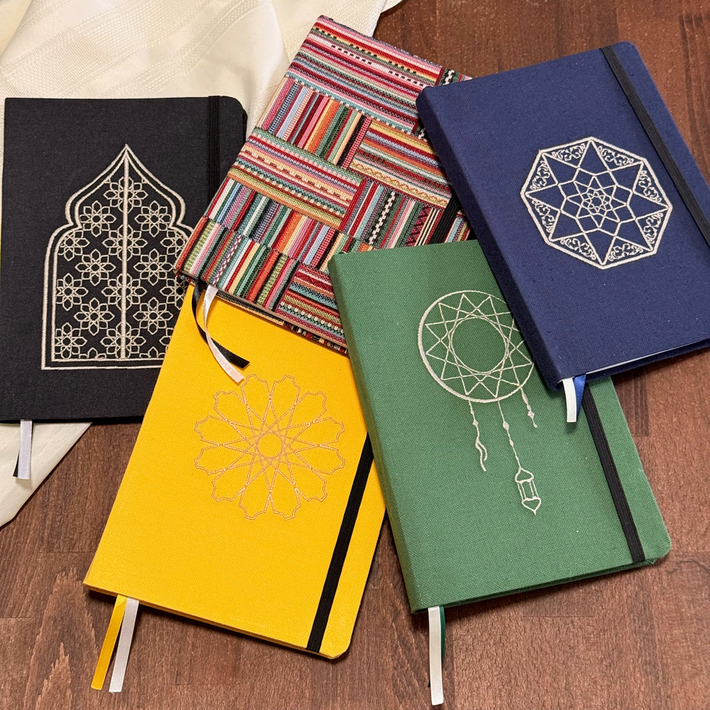 Carnet pointillé 120 pages - Collection Entrelacs Motif Emeraude - Format A5